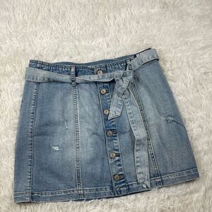 NWT- Rewash Vintage Reunion Denim Mini Skirt
